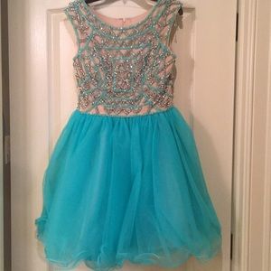 Terani mint green beaded cocktail